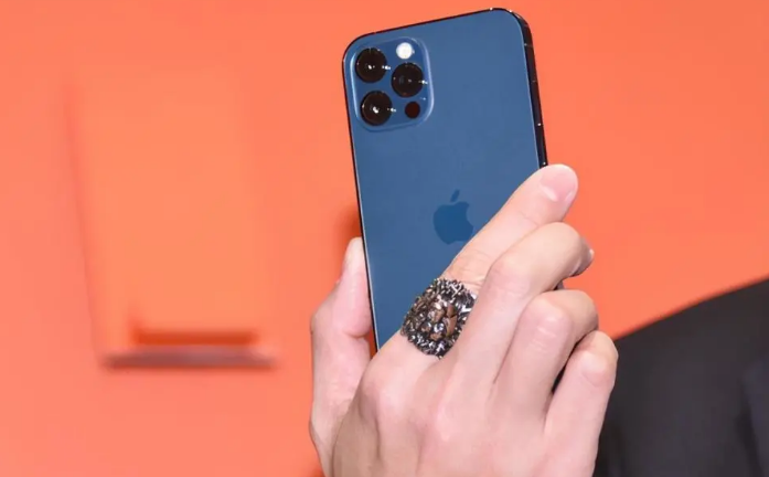 大田苹果手机维修分享iPhone12系列重启方法教程 